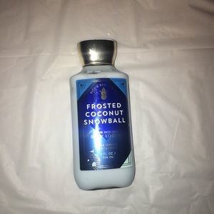 frosted coconut snowball lotion